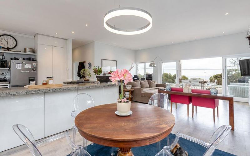 6 Bedroom Property for Sale in Camps Bay Western Cape